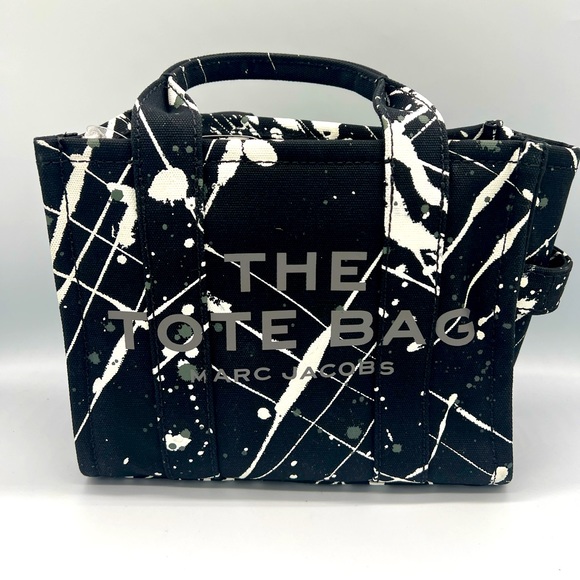 Marc Jacobs Handbags - 🖤HP🖤Marc Jacobs The Paint Splatter Black Tote Bag New